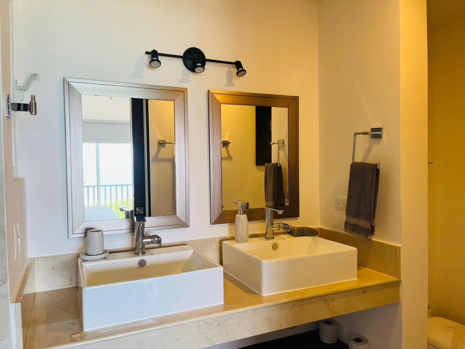 Holiday Apartment At La Diosa Condos Isla Mujeres Exterior photo